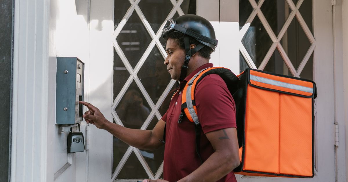 How Fast Can a Locksmith Actually Reach You in New Brunswick? — New Brunswick Locksmiths