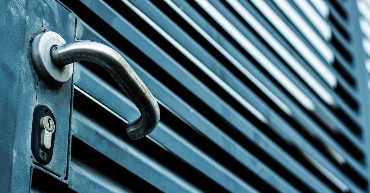 When to Call an Emergency Locksmith vs. Waiting Until Morning — New Brunswick Locksmiths
